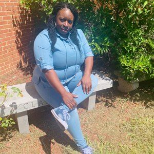 Meet your Posher, Stephanie joyner